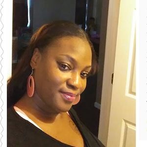 Meet your Posher, Eboney